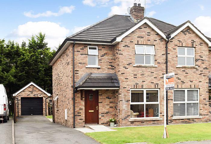 5 Mayfield Grove, Dromore