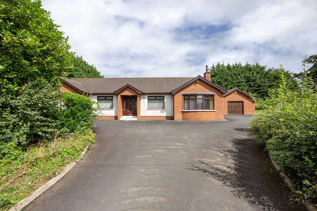 2a Corrstown Road